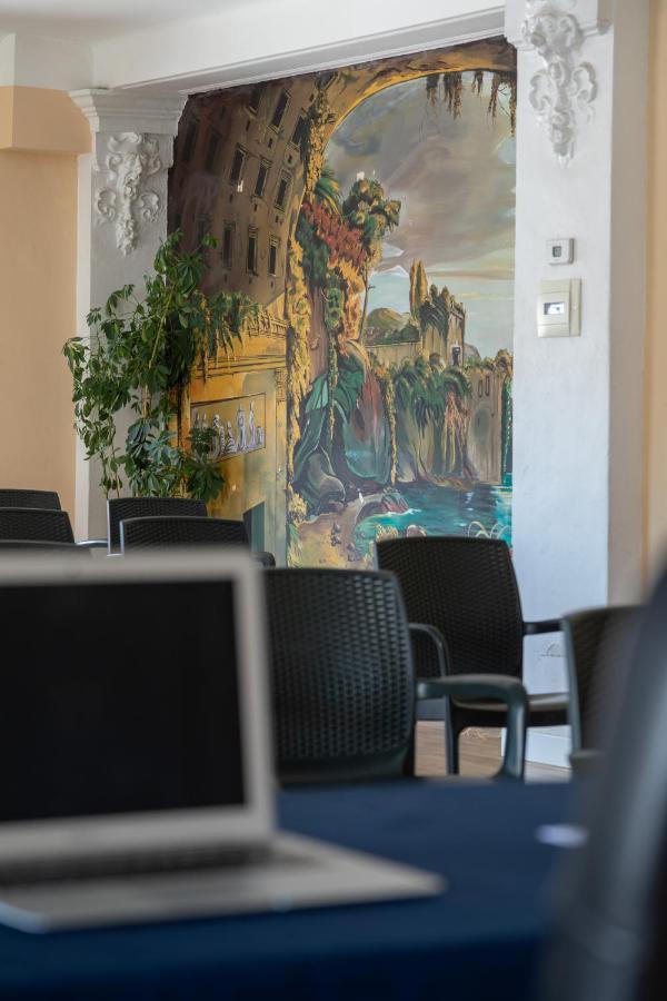 Hotel La Nuova Rotaia Gallarate Kültér fotó