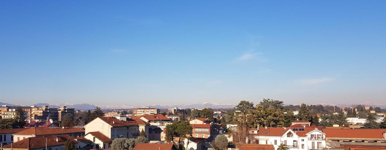 Hotel La Nuova Rotaia Gallarate Kültér fotó